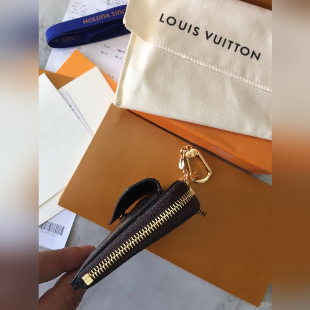 Louis Vuitton Monogram Card Holder Recto Verso - Picture 8 of 10